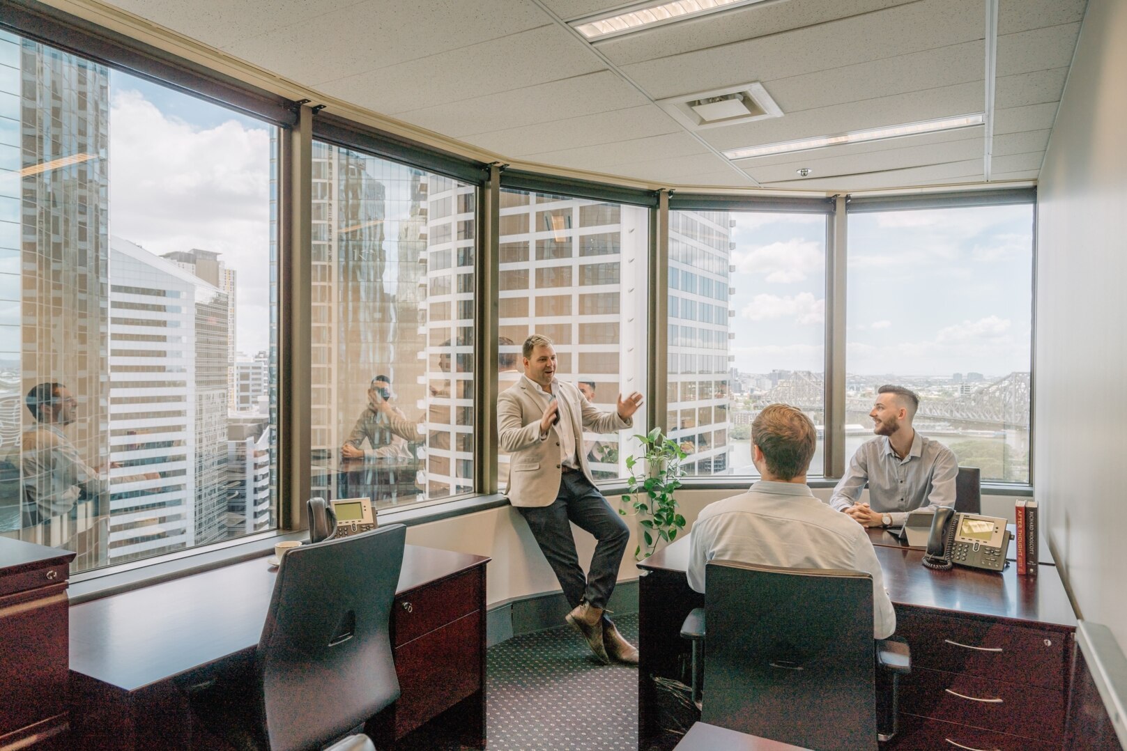office_1.jpg