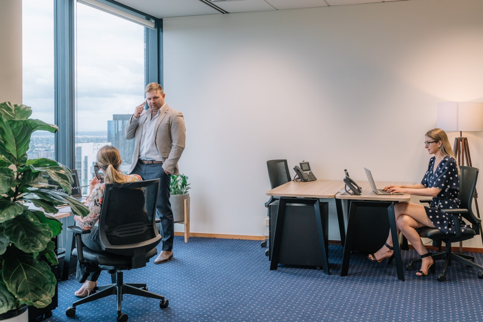 office_3.jpg